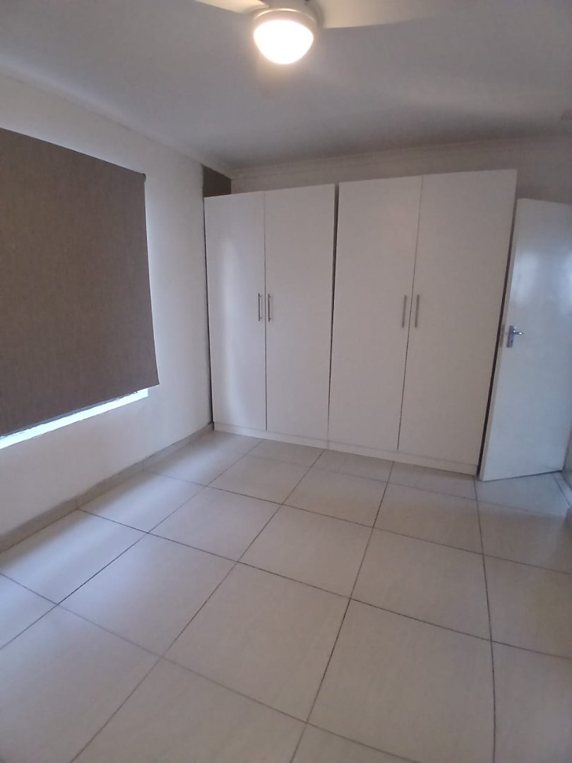 To Let 2 Bedroom Property for Rent in Rondevlei Park Western Cape
